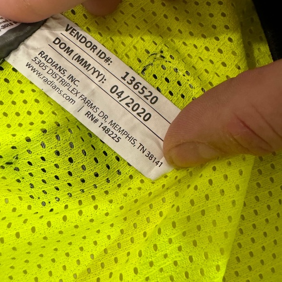 EUC Dewalt High-Vis Safety Vest #OSHA Class R Type 2 - Picture 9 of 10